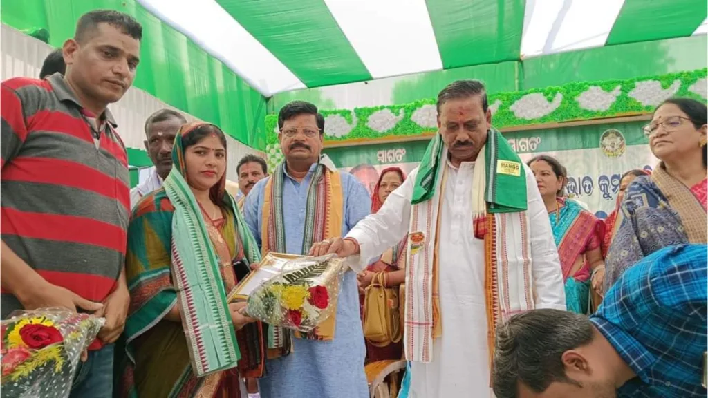 Pravat Tripathy,Banki