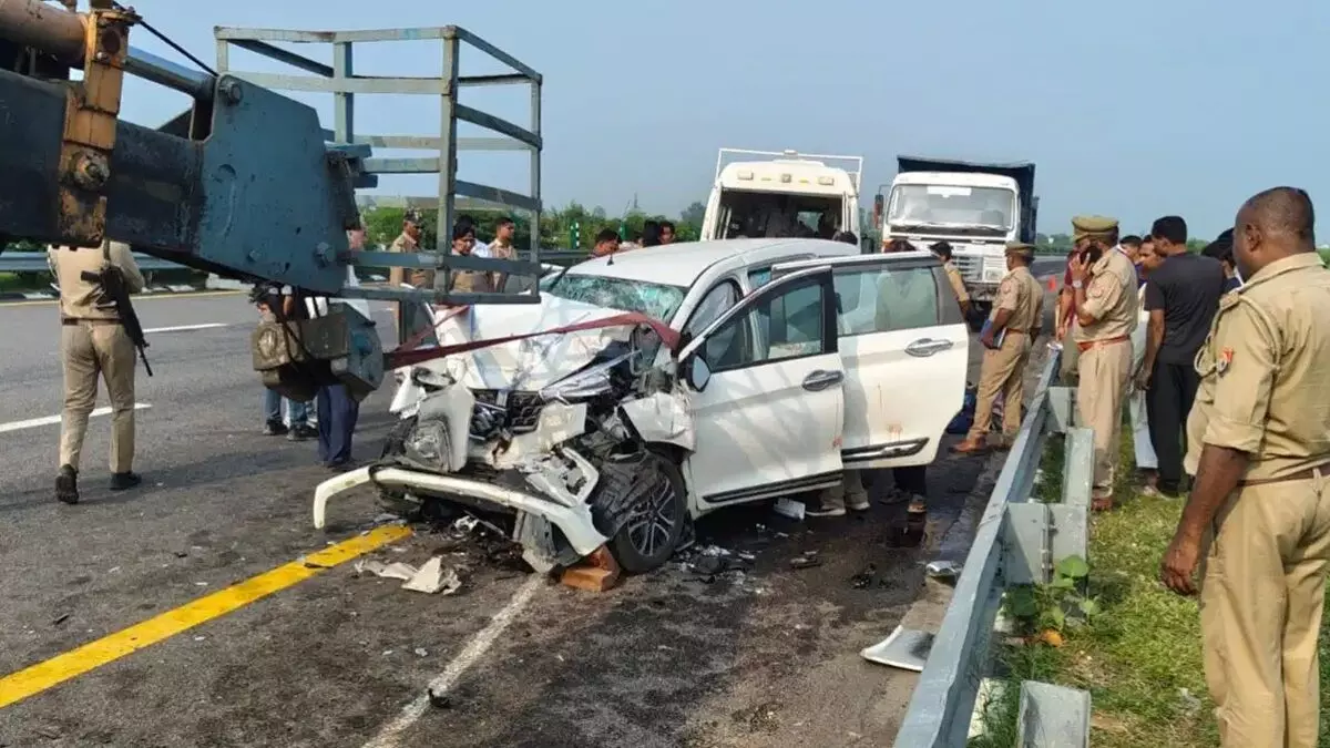 ପୂର୍ବାଞ୍ଚଳ ଏକ୍ସପ୍ରେସୱେରେ ଭୟଙ୍କର ଦୁର୍ଘଟଣା: ୩ ଟେନିସ୍ ଖେଳାଳି ମୃତ