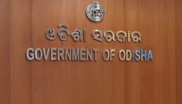 ଘରୋଇ କଲେଜରେ ମନଇଚ୍ଛା ଫି’ ଉପରେ ଅଙ୍କୁଶ ଲଗାଇଲେ ସରକାର